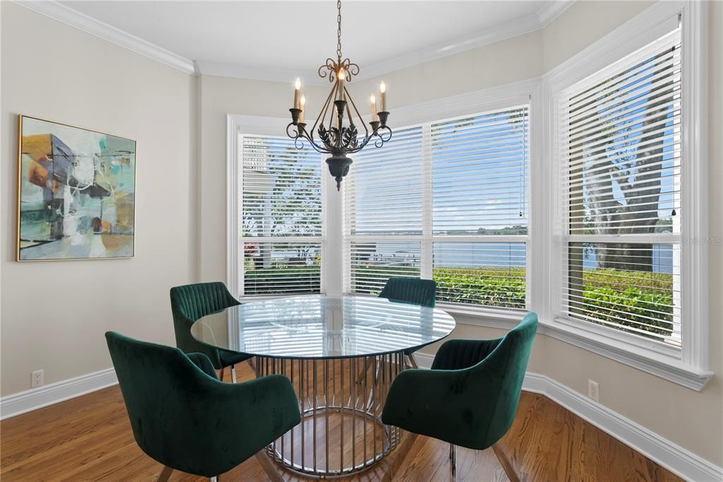 For Sale: $2,250,000 (5 beds, 4 baths, 5377 Square Feet)