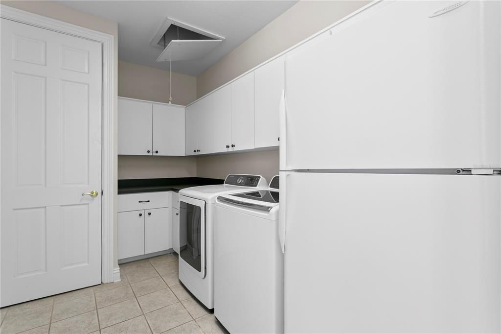 For Sale: $2,250,000 (5 beds, 4 baths, 5377 Square Feet)