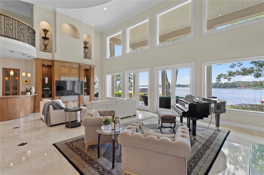 For Sale: $2,250,000 (5 beds, 4 baths, 5377 Square Feet)