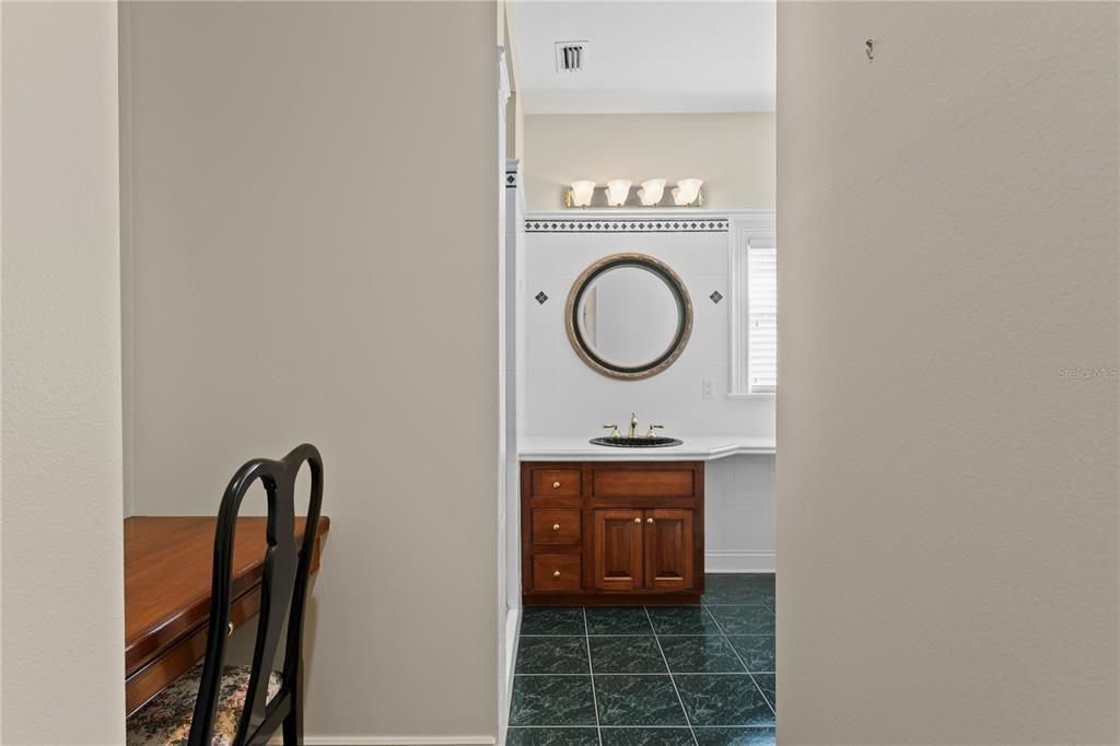 For Sale: $2,250,000 (5 beds, 4 baths, 5377 Square Feet)