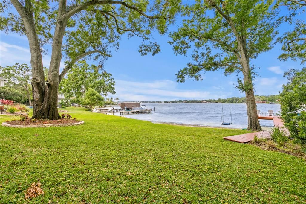 For Sale: $2,250,000 (5 beds, 4 baths, 5377 Square Feet)