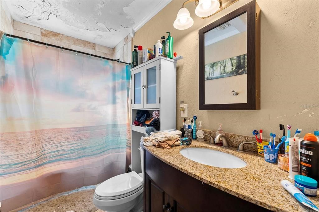 待售: $264,990 (2 贝兹, 2 浴室, 1105 平方英尺)