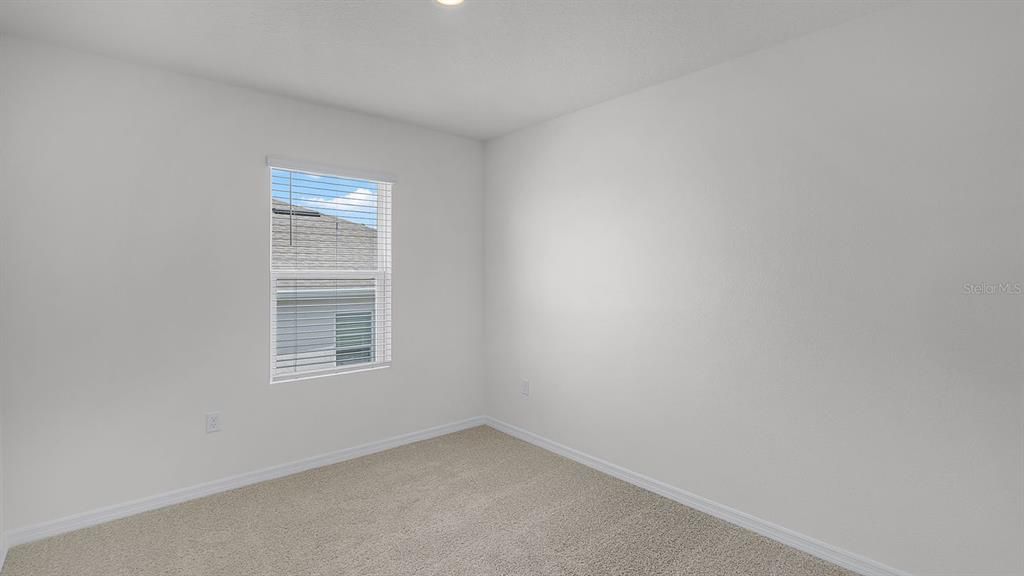 На продажу: $267,990 (3 спален, 2 ванн, 1758 Квадратных фут)