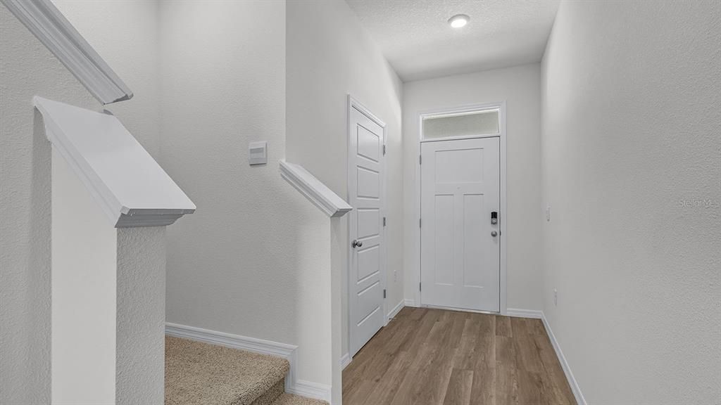 На продажу: $267,990 (3 спален, 2 ванн, 1758 Квадратных фут)