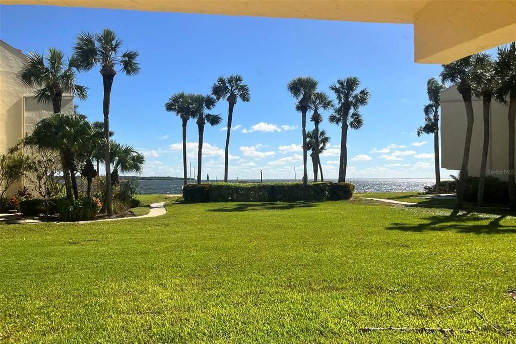 En Venta: $249,000 (2 camas, 2 baños, 1210 Pies cuadrados)