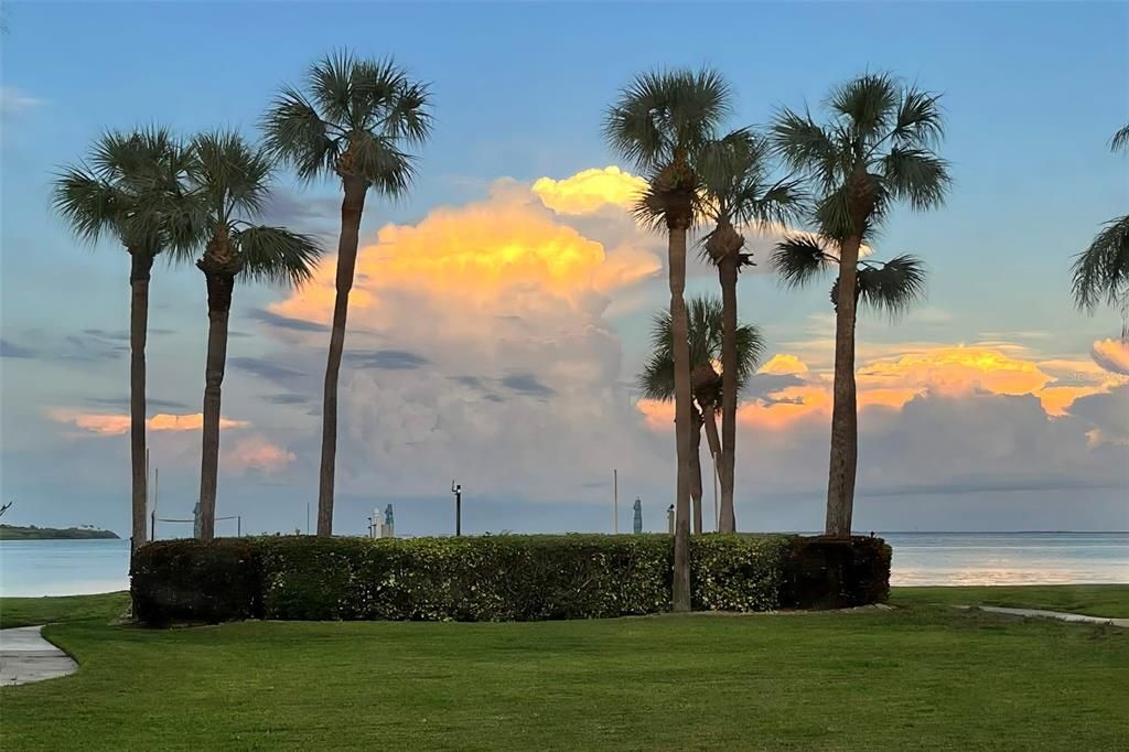 En Venta: $249,000 (2 camas, 2 baños, 1210 Pies cuadrados)