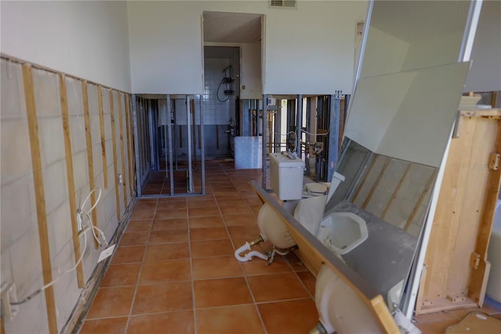 En Venta: $249,000 (2 camas, 2 baños, 1210 Pies cuadrados)