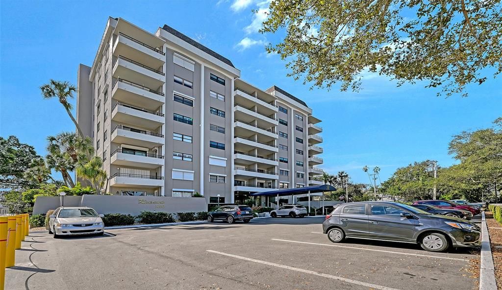 For Sale: $250,000 (2 beds, 2 baths, 1280 Square Feet)