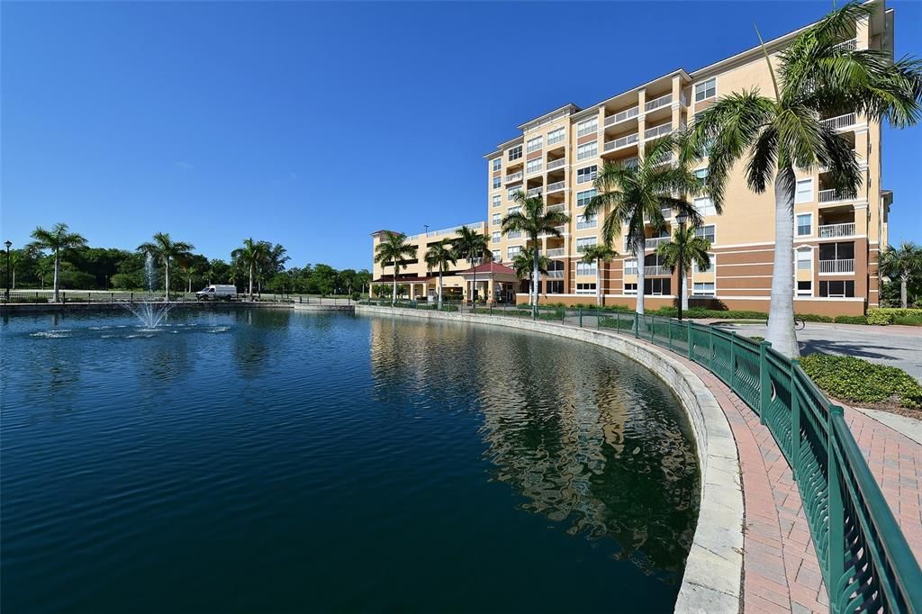 For Sale: $250,000 (2 beds, 2 baths, 1280 Square Feet)