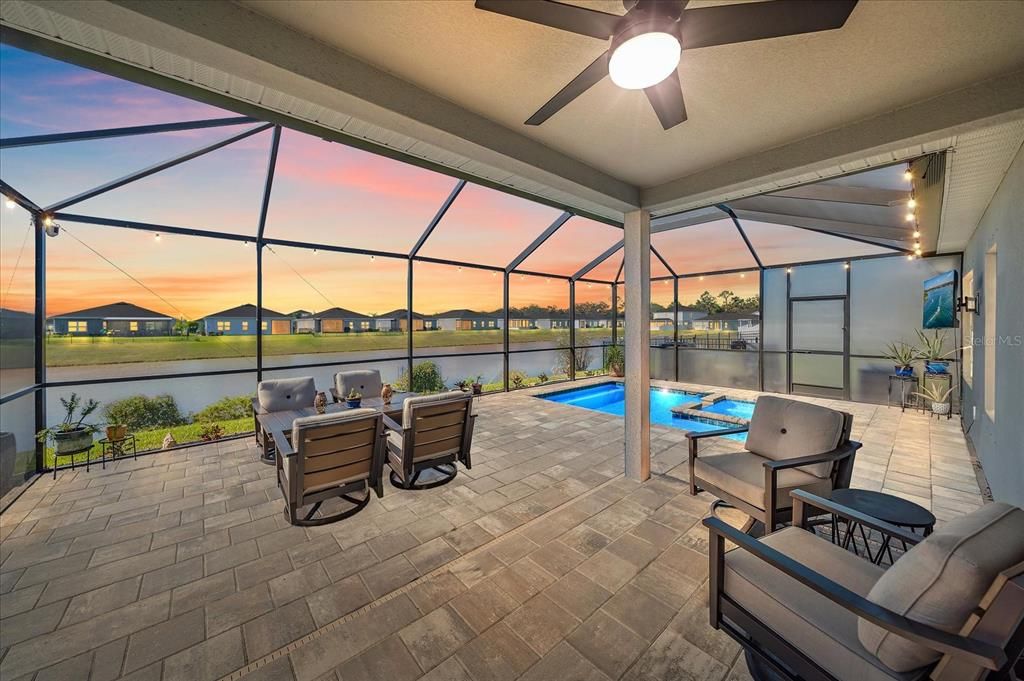 For Sale: $489,900 (3 beds, 2 baths, 1808 Square Feet)