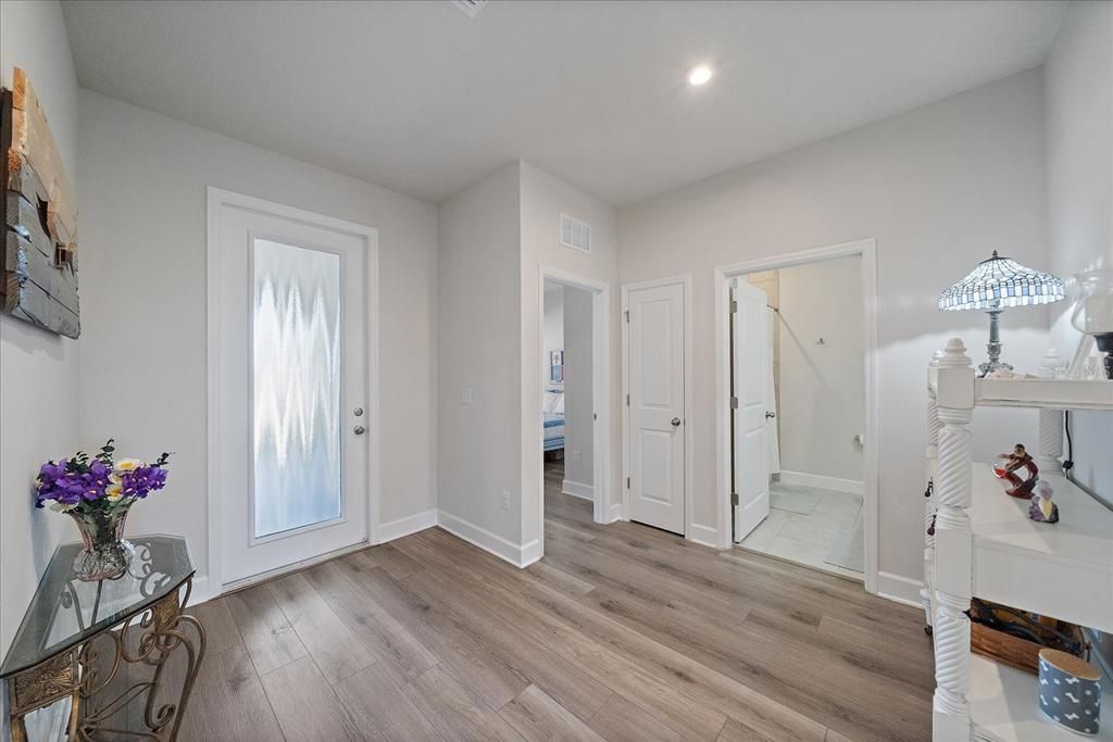 For Sale: $489,900 (3 beds, 2 baths, 1808 Square Feet)