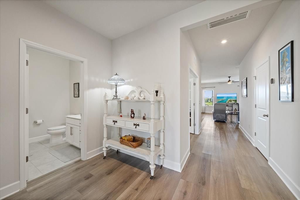 For Sale: $489,900 (3 beds, 2 baths, 1808 Square Feet)