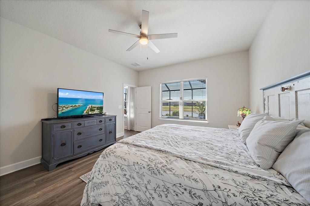 For Sale: $489,900 (3 beds, 2 baths, 1808 Square Feet)