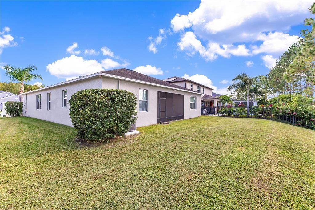 Под контрактом: $3,000 (4 спален, 3 ванн, 2283 Квадратных фут)