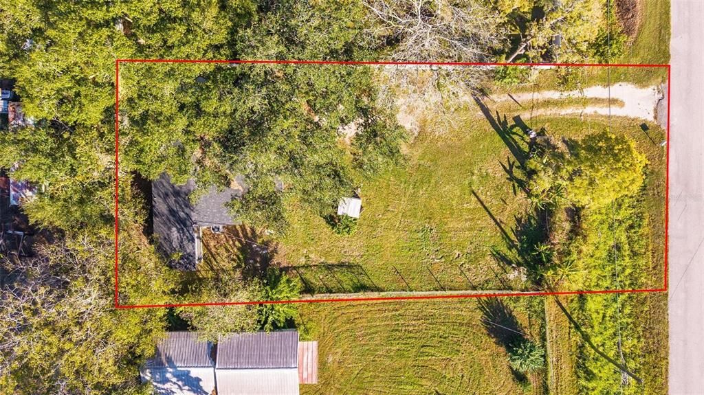 For Sale: $179,900 (3 beds, 2 baths, 920 Square Feet)