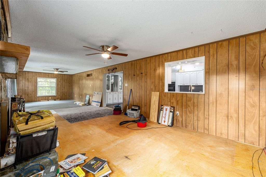 待售: $339,000 (3 贝兹, 2 浴室, 1934 平方英尺)