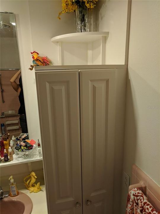 合同活跃: $2,395 (2 贝兹, 2 浴室, 1689 平方英尺)