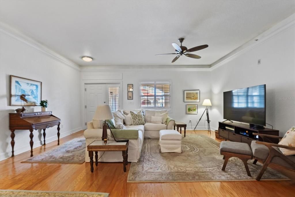 For Sale: $750,000 (3 beds, 2 baths, 1786 Square Feet)