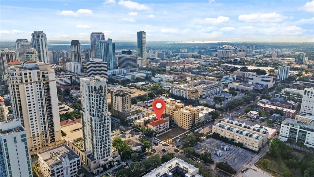 For Sale: $750,000 (3 beds, 2 baths, 1786 Square Feet)