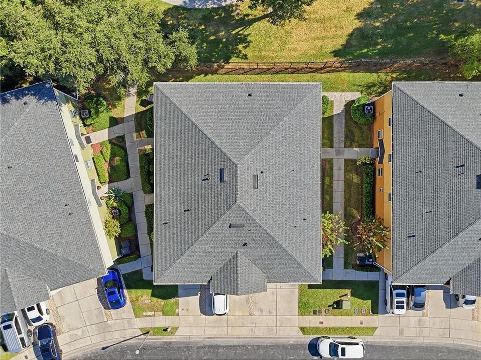 For Sale: $225,000 (2 beds, 2 baths, 1268 Square Feet)