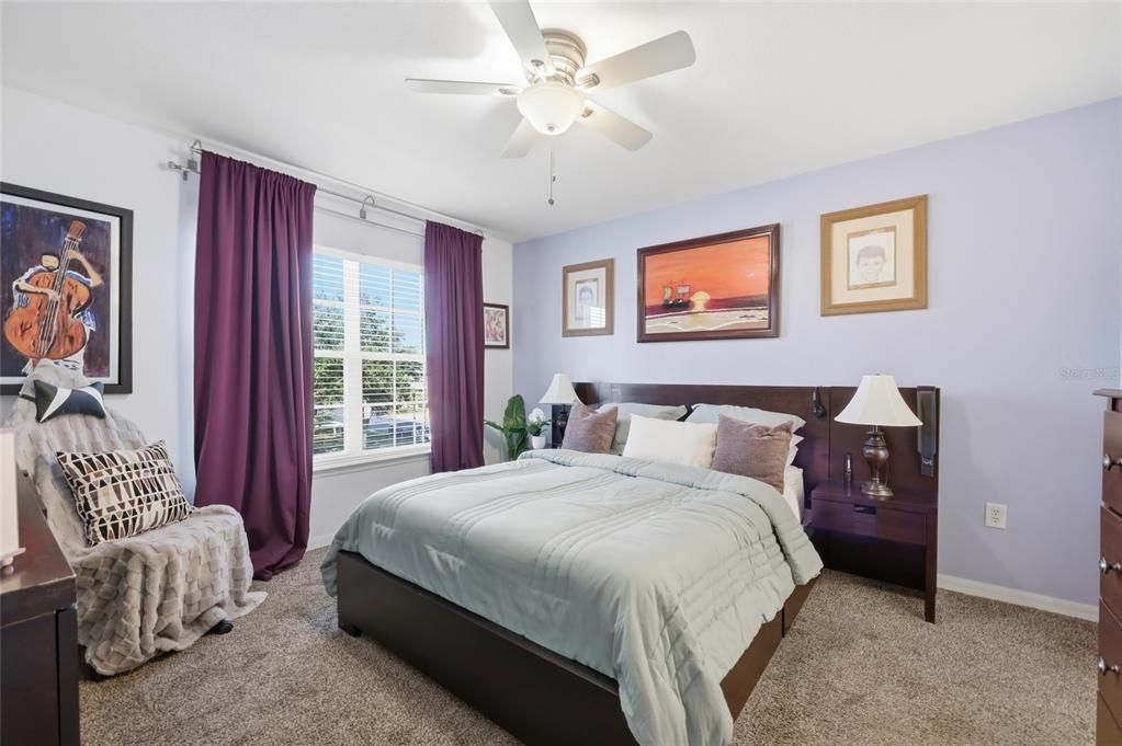 For Sale: $225,000 (2 beds, 2 baths, 1268 Square Feet)