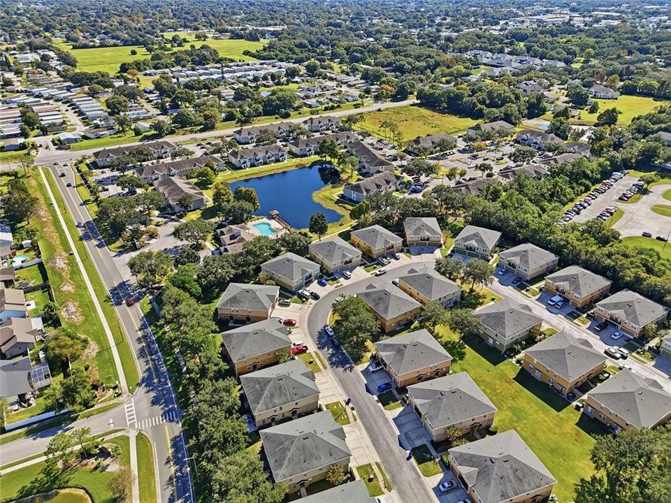 For Sale: $225,000 (2 beds, 2 baths, 1268 Square Feet)