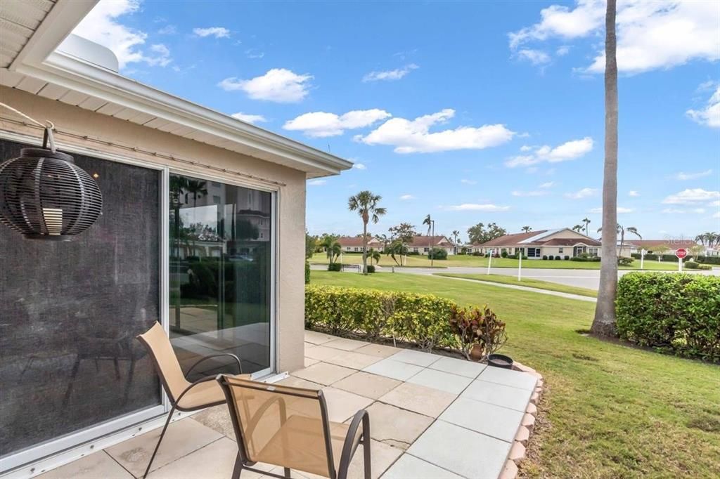 For Sale: $348,900 (3 beds, 2 baths, 1488 Square Feet)