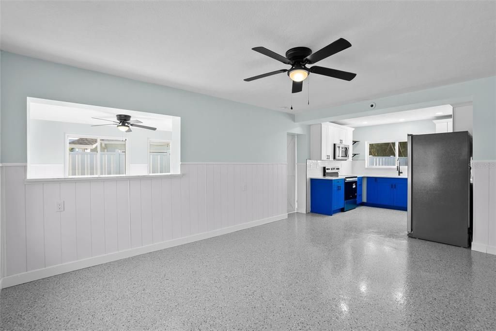 For Sale: $619,000 (2 beds, 1 baths, 1064 Square Feet)