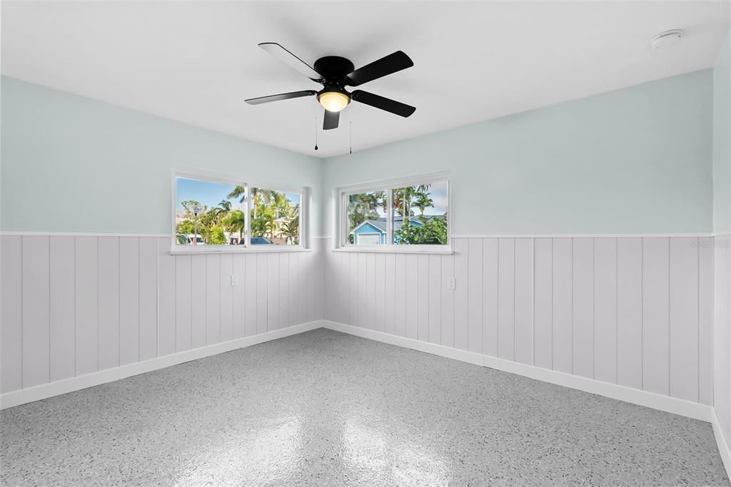 For Sale: $619,000 (2 beds, 1 baths, 1064 Square Feet)