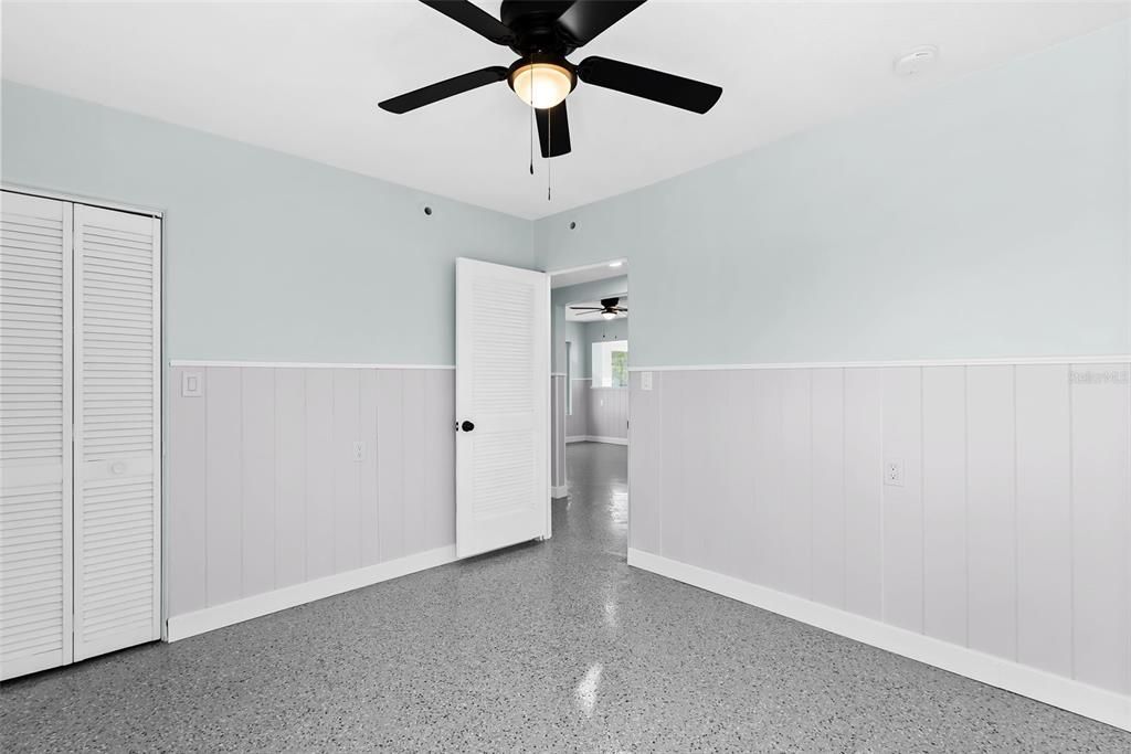 For Sale: $619,000 (2 beds, 1 baths, 1064 Square Feet)