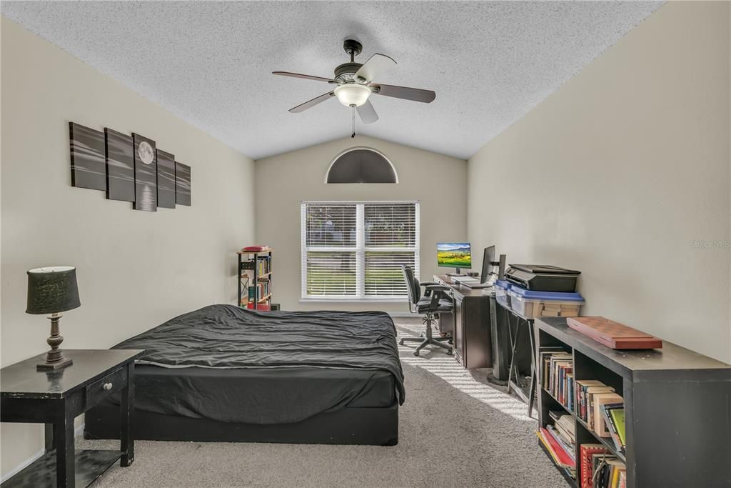 En Venta: $520,000 (3 camas, 2 baños, 1780 Pies cuadrados)