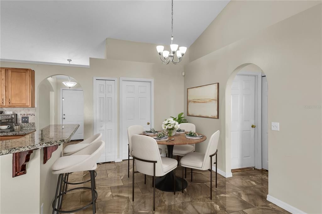 En Venta: $520,000 (3 camas, 2 baños, 1780 Pies cuadrados)