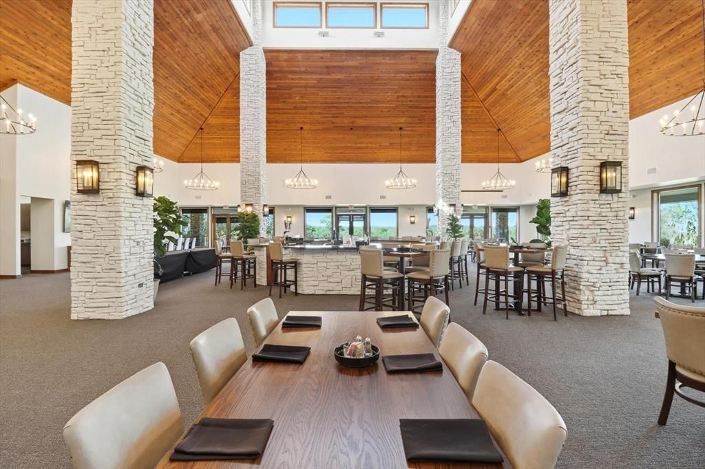 For Sale: $929,900 (3 beds, 3 baths, 4022 Square Feet)