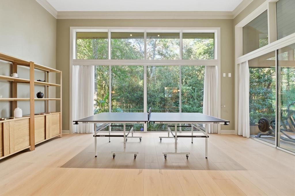 For Sale: $929,900 (3 beds, 3 baths, 4022 Square Feet)