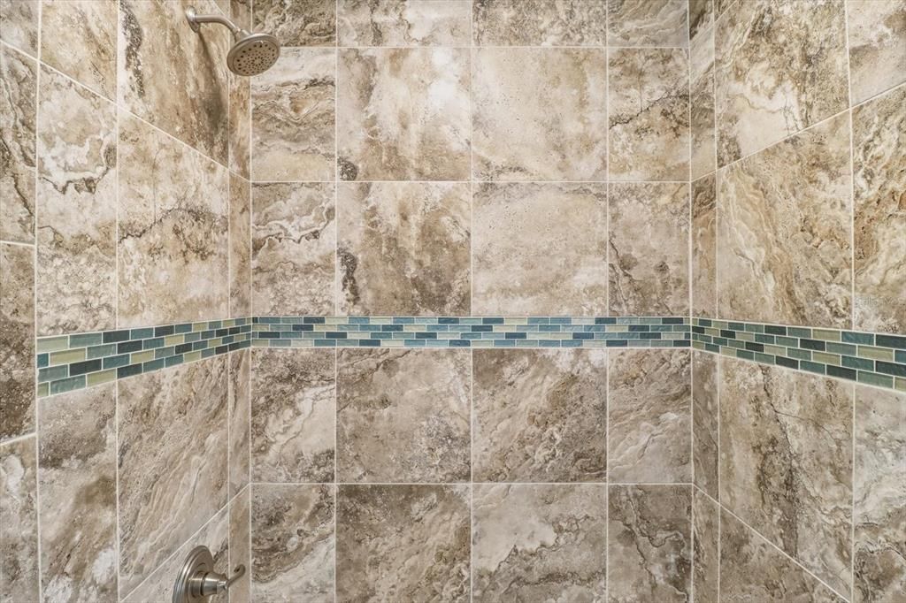 For Sale: $929,900 (3 beds, 3 baths, 4022 Square Feet)