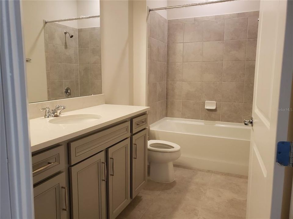 For Rent: $2,550 (3 beds, 2 baths, 2150 Square Feet)