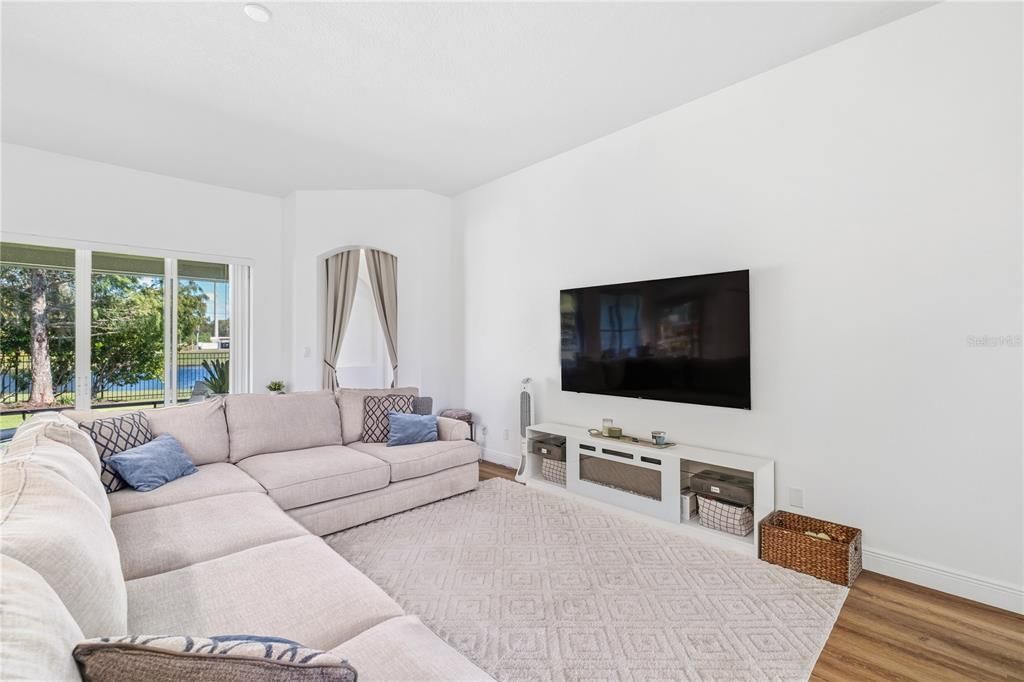 For Sale: $579,900 (4 beds, 3 baths, 2448 Square Feet)