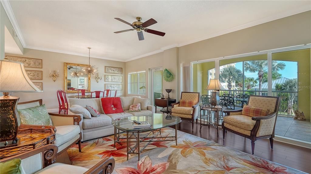 For Sale: $1,199,000 (3 beds, 2 baths, 2467 Square Feet)