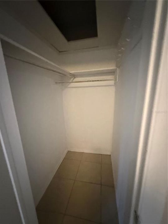 For Rent: $1,095 (2 beds, 1 baths, 650 Square Feet)