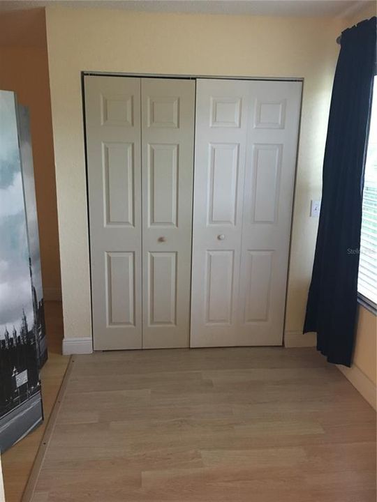 For Rent: $1,350 (1 beds, 1 baths, 597 Square Feet)