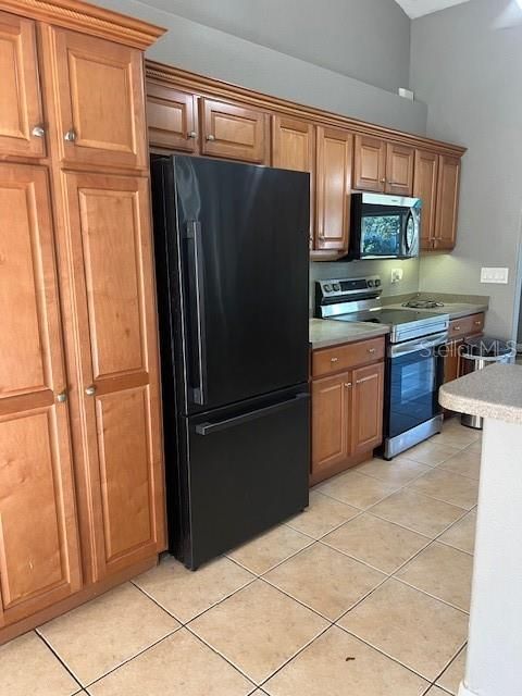 В аренду: $2,299 (3 спален, 2 ванн, 2128 Квадратных фут)