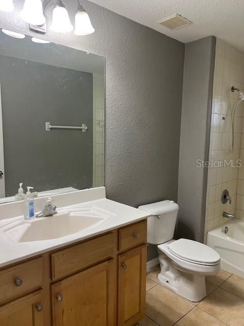 В аренду: $2,299 (3 спален, 2 ванн, 2128 Квадратных фут)