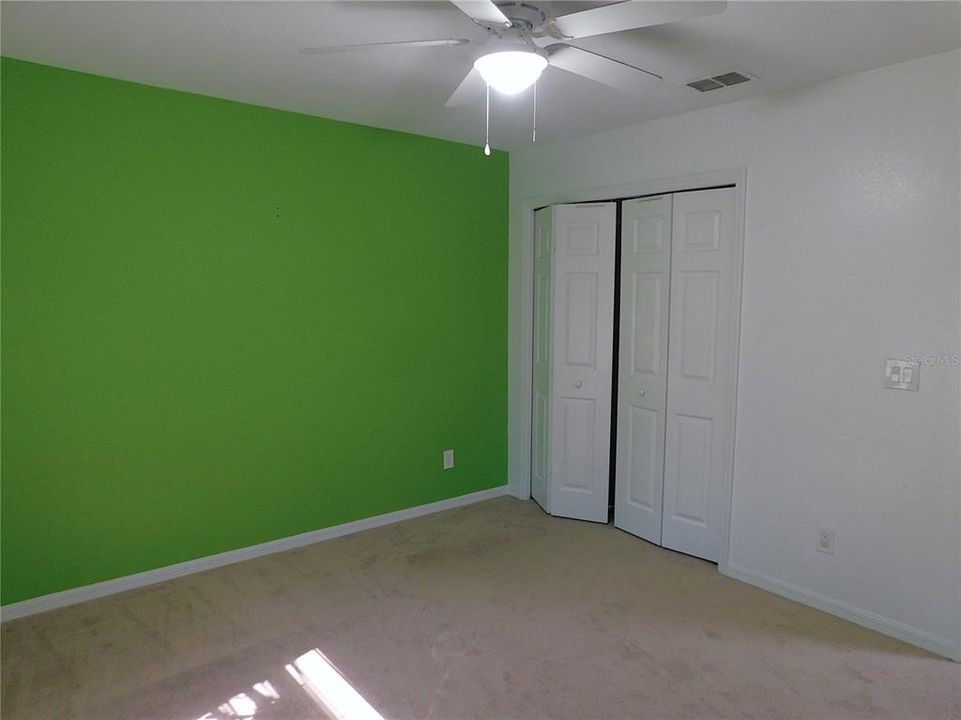 For Sale: $260,000 (3 beds, 2 baths, 1818 Square Feet)