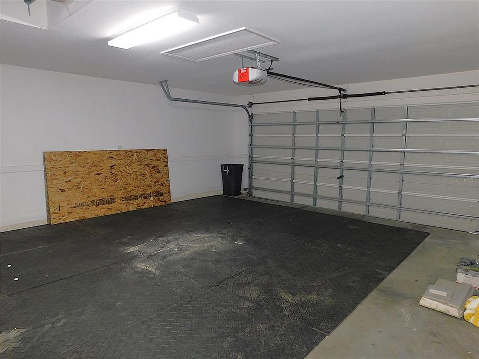 For Sale: $260,000 (3 beds, 2 baths, 1818 Square Feet)