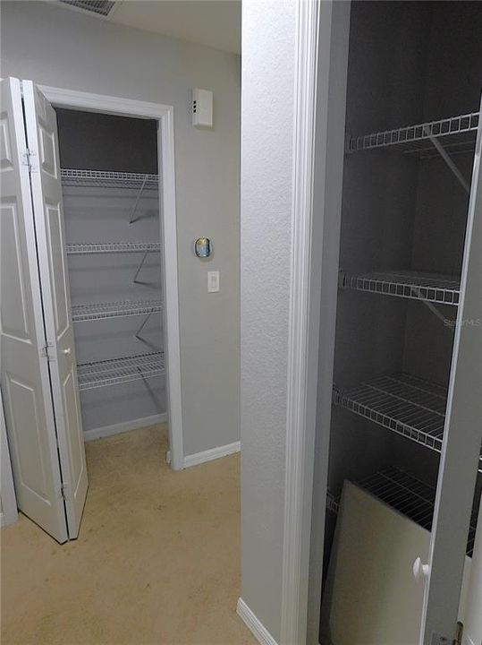 For Sale: $260,000 (3 beds, 2 baths, 1818 Square Feet)