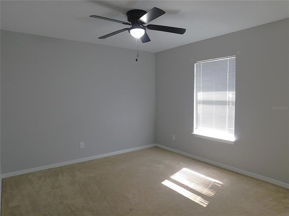 For Sale: $260,000 (3 beds, 2 baths, 1818 Square Feet)