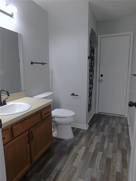 For Sale: $260,000 (3 beds, 2 baths, 1818 Square Feet)