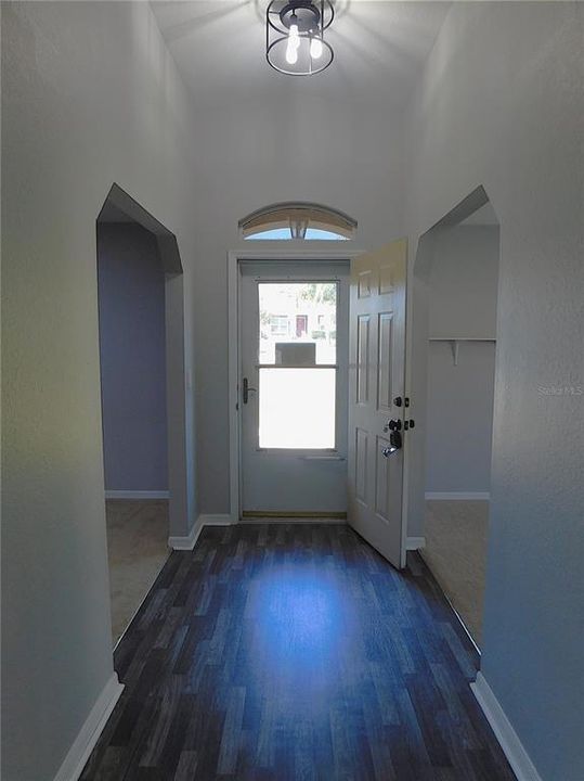 For Sale: $260,000 (3 beds, 2 baths, 1818 Square Feet)