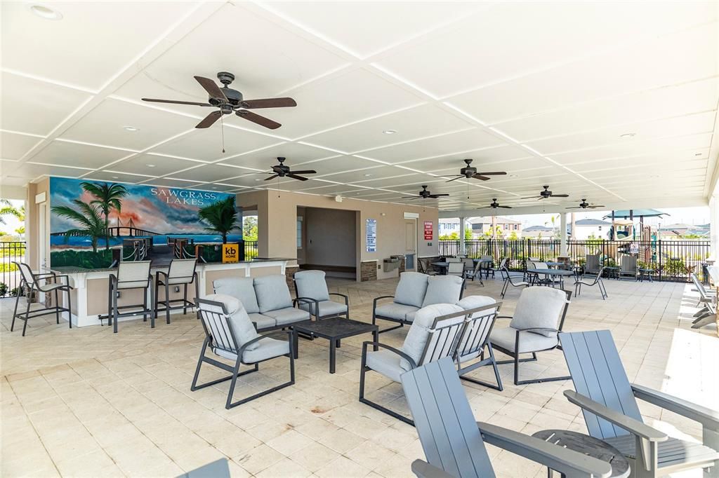 出租: $3,000 (4 贝兹, 2 浴室, 2112 平方英尺)