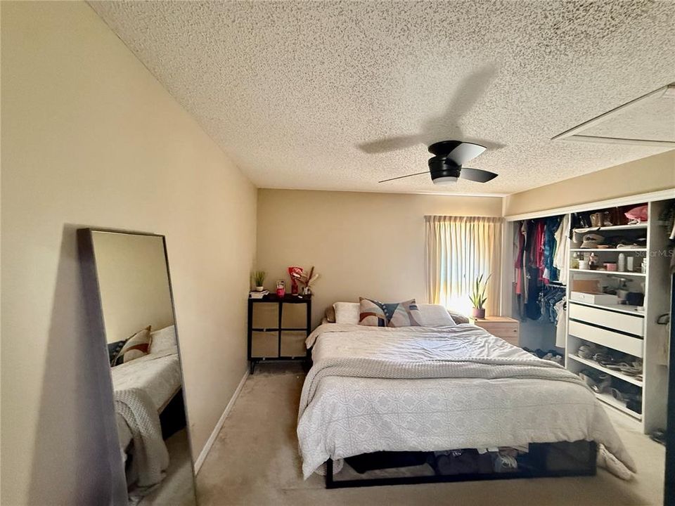 For Sale: $348,000 (3 beds, 2 baths, 1533 Square Feet)